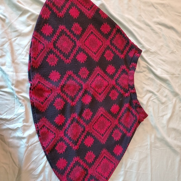 LunaChix red and black print skirt - Picture 1 of 3